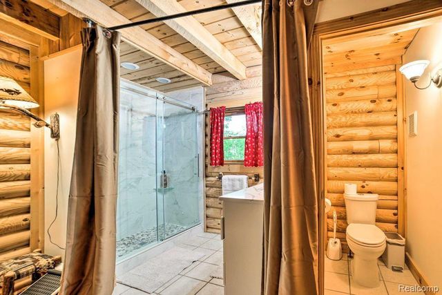4380 Donnely Road, Leoni Township, MI 49201