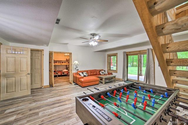 4380 Donnely Road, Leoni Township, MI 49201