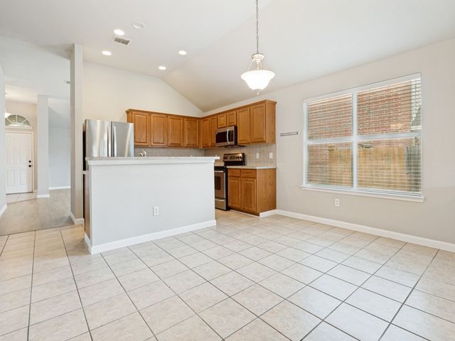 3247 Yeltes, Grand Prairie, TX 75054