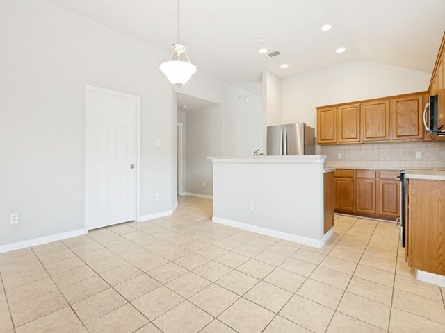 3247 Yeltes, Grand Prairie, TX 75054