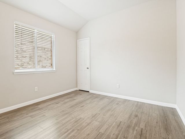 3247 Yeltes, Grand Prairie, TX 75054