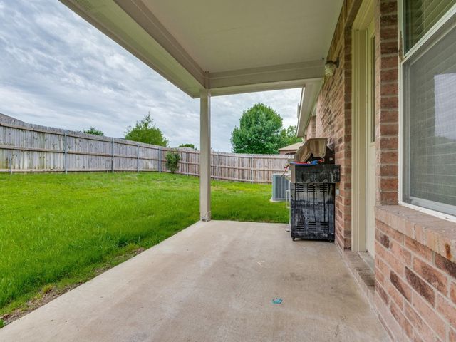 3247 Yeltes, Grand Prairie, TX 75054