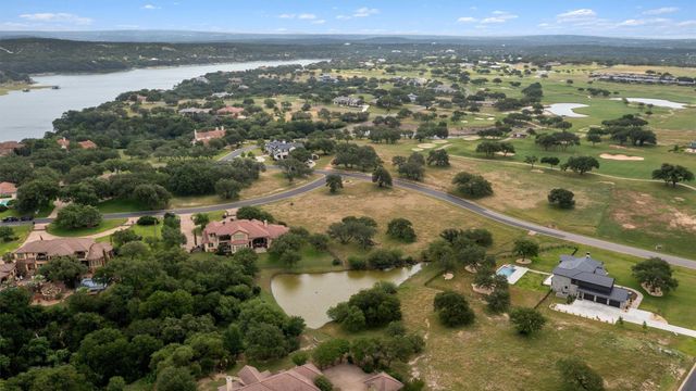 25701 Cliff CIR, Spicewood, TX 78669