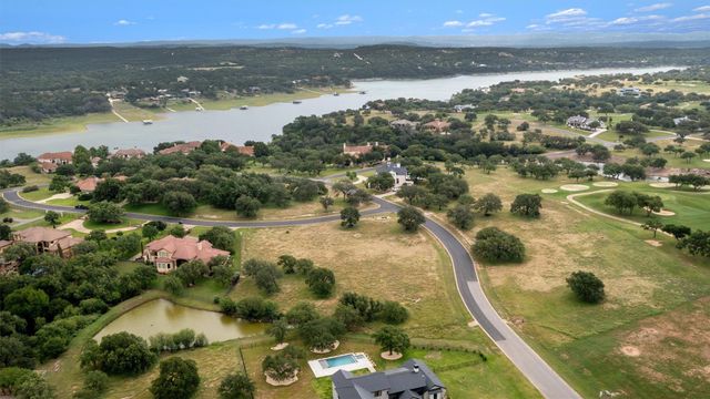 25701 Cliff CIR, Spicewood, TX 78669