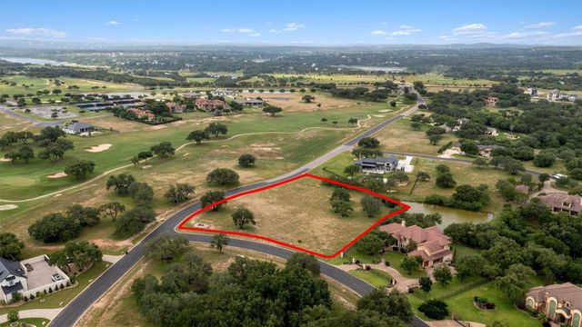 25701 Cliff CIR, Spicewood, TX 78669