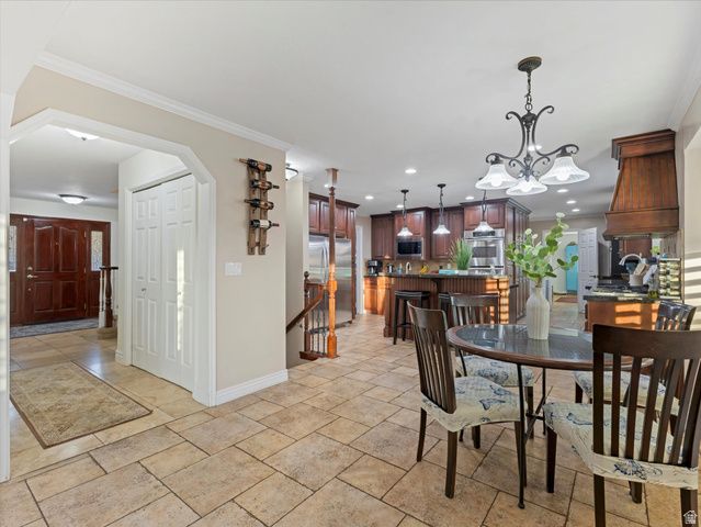 3064 E GRANITE MEADOW LN, Sandy, UT 84092