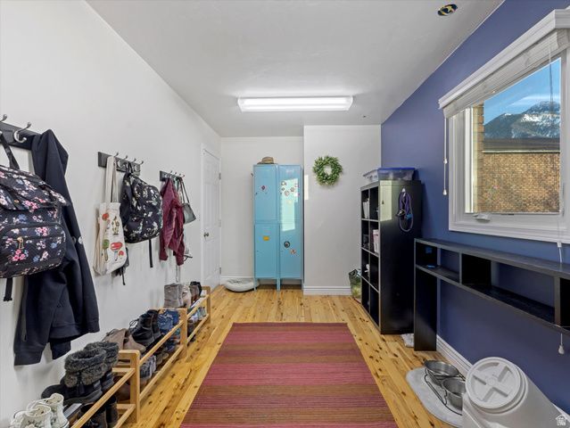 3064 E GRANITE MEADOW LN, Sandy, UT 84092