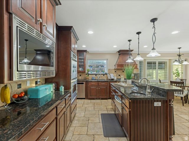 3064 E GRANITE MEADOW LN, Sandy, UT 84092