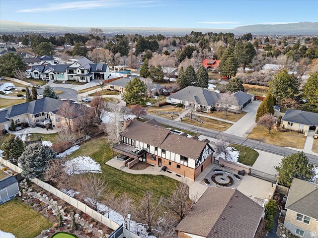 3064 E GRANITE MEADOW LN, Sandy, UT 84092