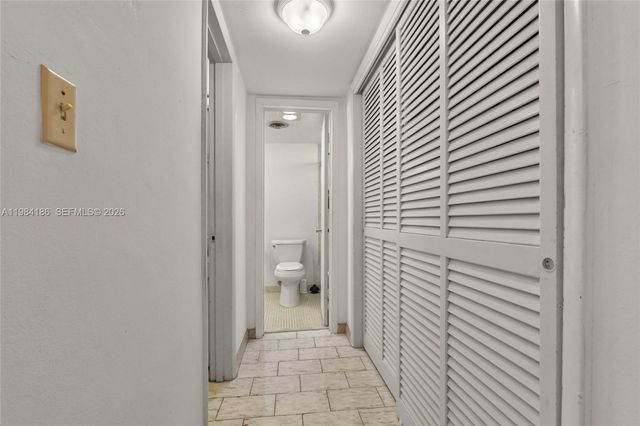 19001 NE 14th Ave 221, Miami, FL 33179