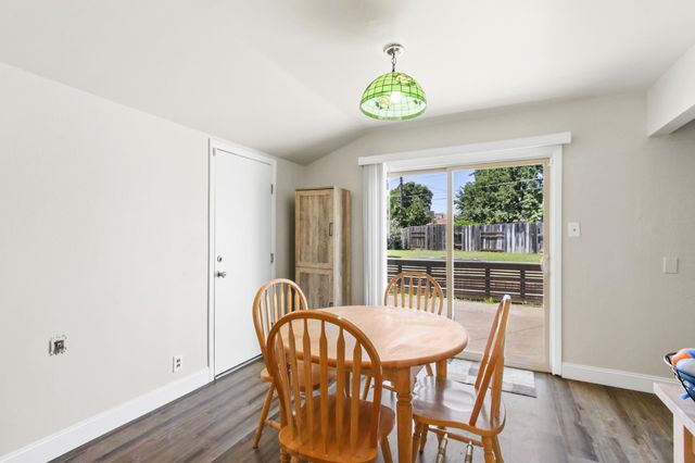 3020 Mills Park Ln, Rancho Cordova, CA 95670
