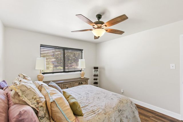 3020 Mills Park Ln, Rancho Cordova, CA 95670