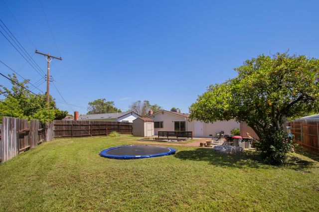 3020 Mills Park Ln, Rancho Cordova, CA 95670