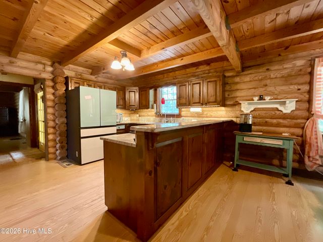 187 Launch Landing Road, Moyock, NC 27958