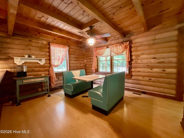 187 Launch Landing Road, Moyock, NC 27958