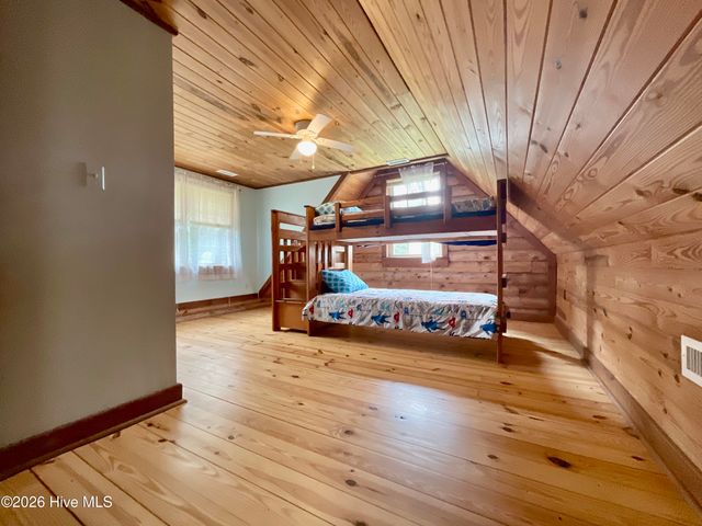 187 Launch Landing Road, Moyock, NC 27958