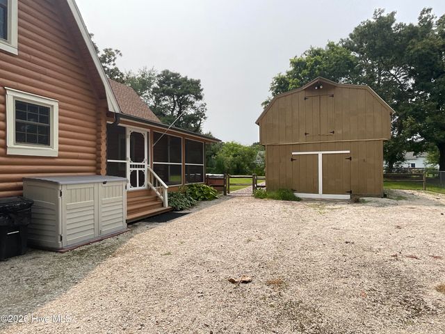 187 Launch Landing Road, Moyock, NC 27958
