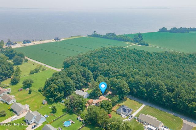 187 Launch Landing Road, Moyock, NC 27958