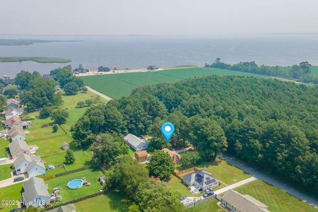 187 Launch Landing Road, Moyock, NC 27958