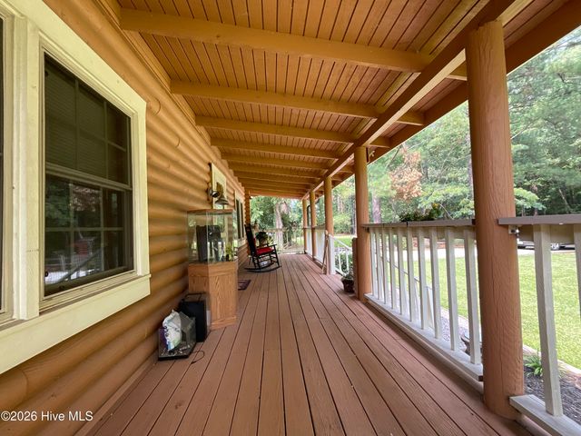 187 Launch Landing Road, Moyock, NC 27958