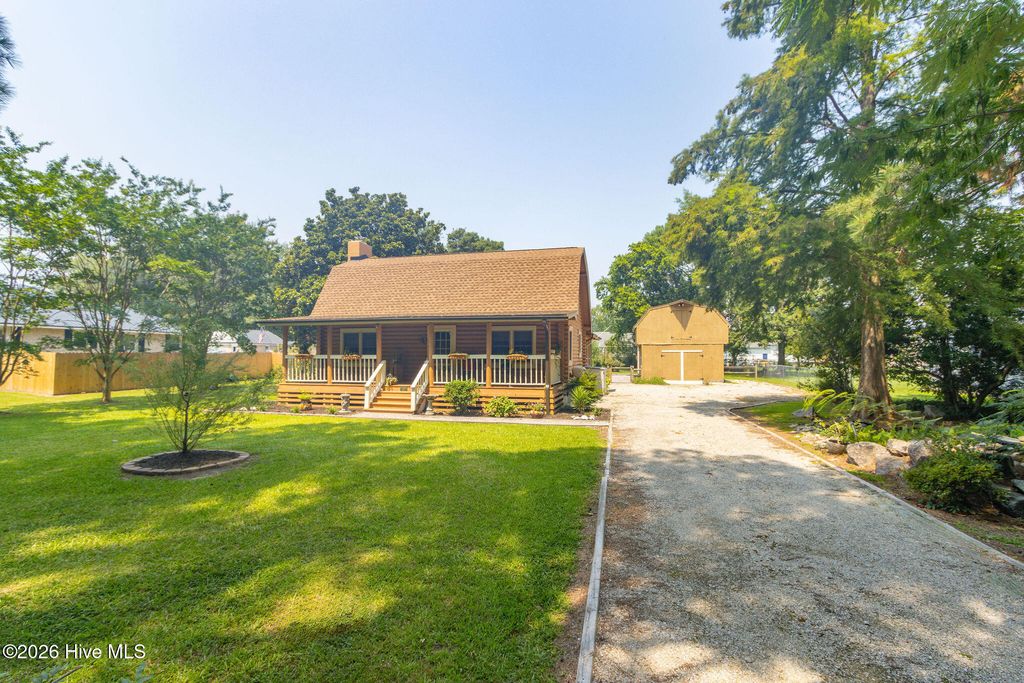 187 Launch Landing Road, Moyock, NC 27958
