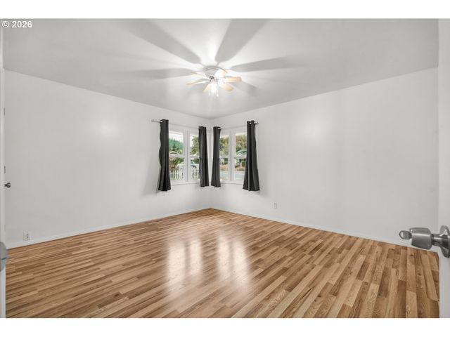 11580 Se POWELL Blvd, Portland, OR 97266