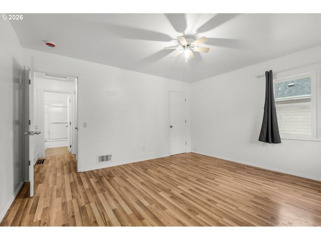 11580 Se POWELL Blvd, Portland, OR 97266