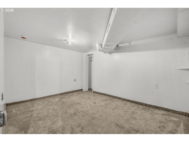 11580 Se POWELL Blvd, Portland, OR 97266