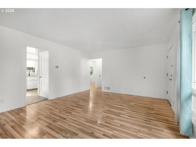 11580 Se POWELL Blvd, Portland, OR 97266