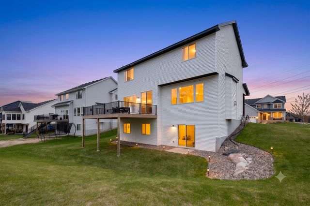 429 Collova Drive, Vadnais Heights, MN 55127