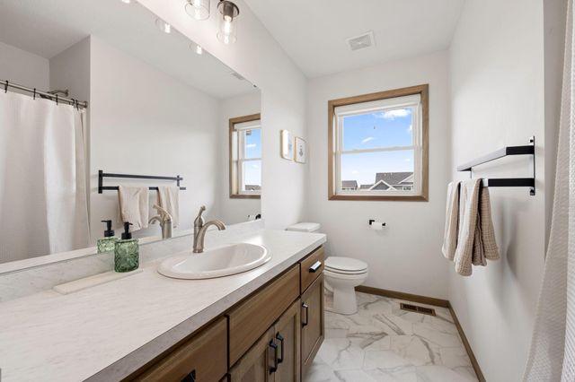 429 Collova Drive, Vadnais Heights, MN 55127