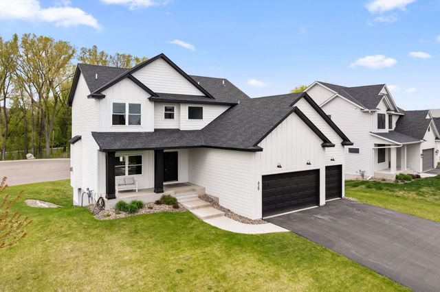 429 Collova Drive, Vadnais Heights, MN 55127