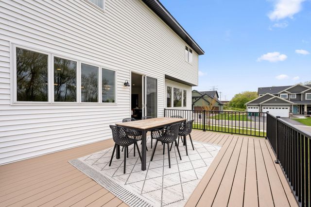 429 Collova Drive, Vadnais Heights, MN 55127