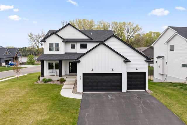 429 Collova Drive, Vadnais Heights, MN 55127