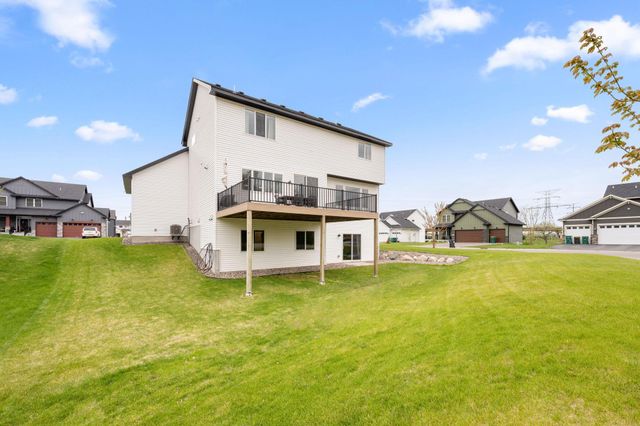 429 Collova Drive, Vadnais Heights, MN 55127