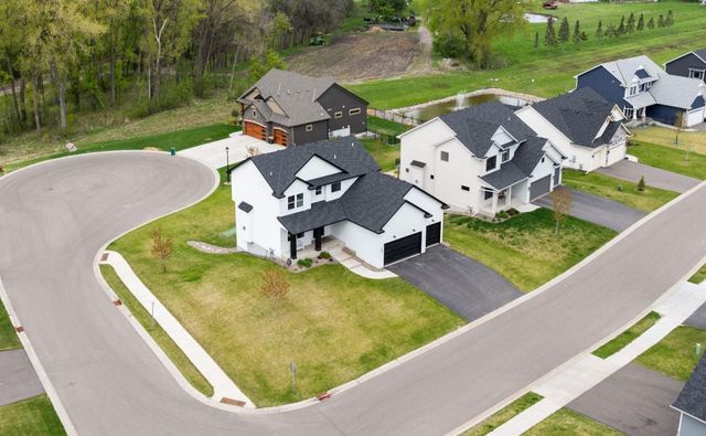429 Collova Drive, Vadnais Heights, MN 55127