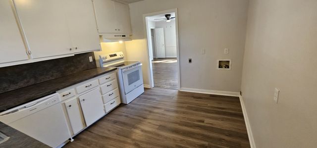 7458 Mohawk Avenue, Fort Worth, TX 76116