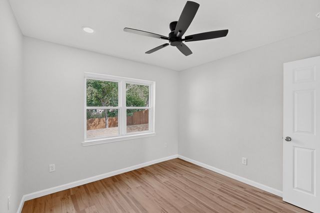 403 Glenn Drive, Weatherford, TX 76086