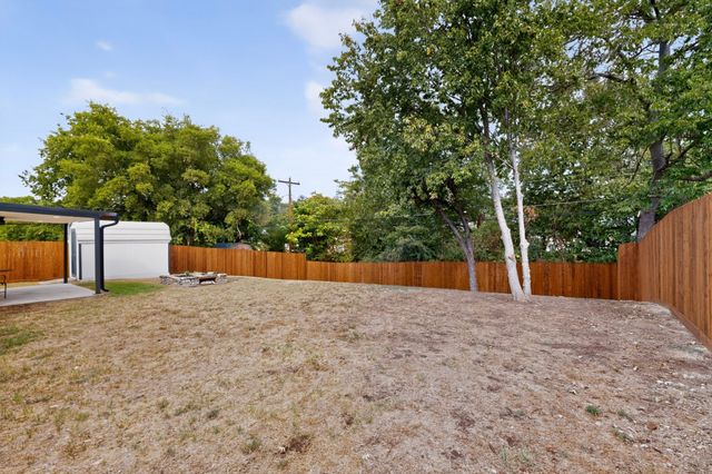 403 Glenn Drive, Weatherford, TX 76086