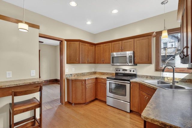 1104 W 5th Avenue, Brodhead, WI 53520