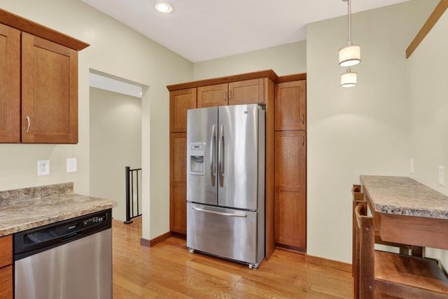 1104 W 5th Avenue, Brodhead, WI 53520