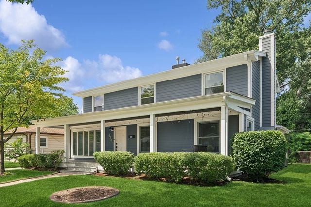 636 N Greenview Avenue, Mundelein, IL 60060
