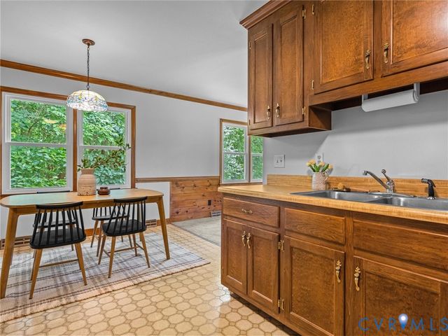 1843 Boyer Rd, Powhatan, VA 23139