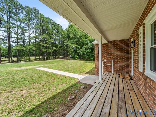 1843 Boyer Rd, Powhatan, VA 23139