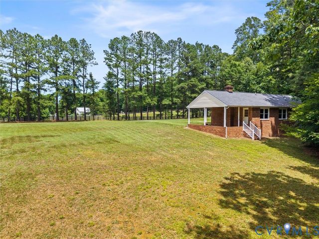 1843 Boyer Rd, Powhatan, VA 23139