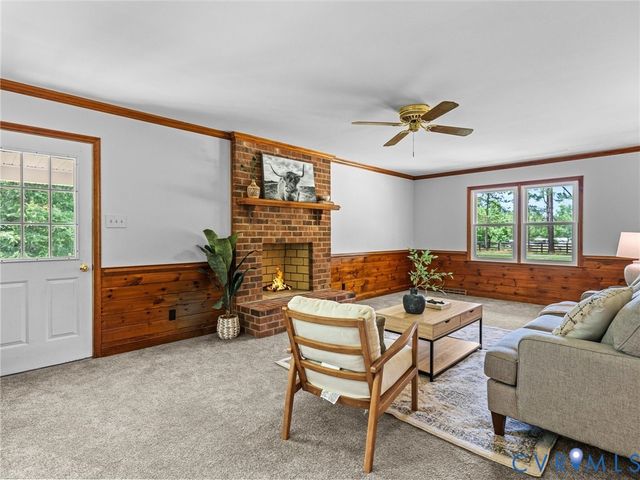 1843 Boyer Rd, Powhatan, VA 23139