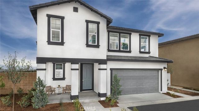2439 Gunner Ridge Way, Rialto, CA 92377