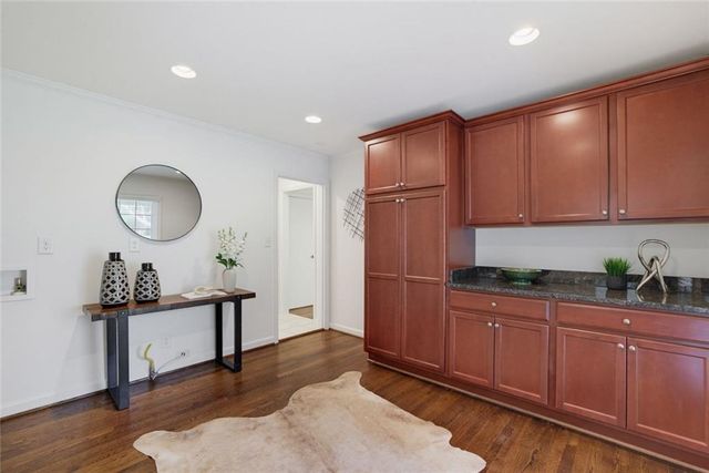 535 Franklin Road NE, Sandy Springs, GA 30342