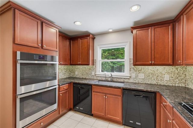 535 Franklin Road NE, Sandy Springs, GA 30342