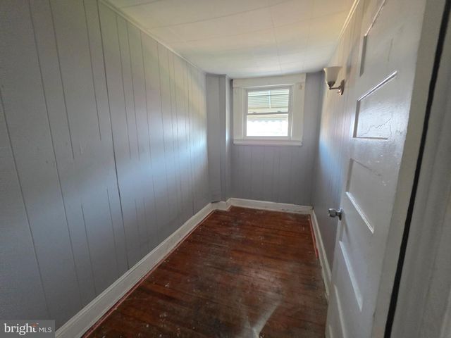 3233 ELMLEY AVE, Baltimore, MD 21213